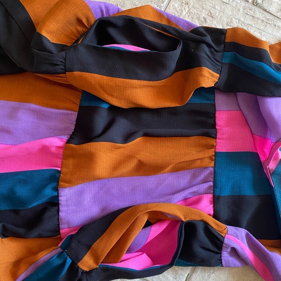 Striped V-Neck Ruffle Hem Tank Top in Multicolor - Picture 4 of 4